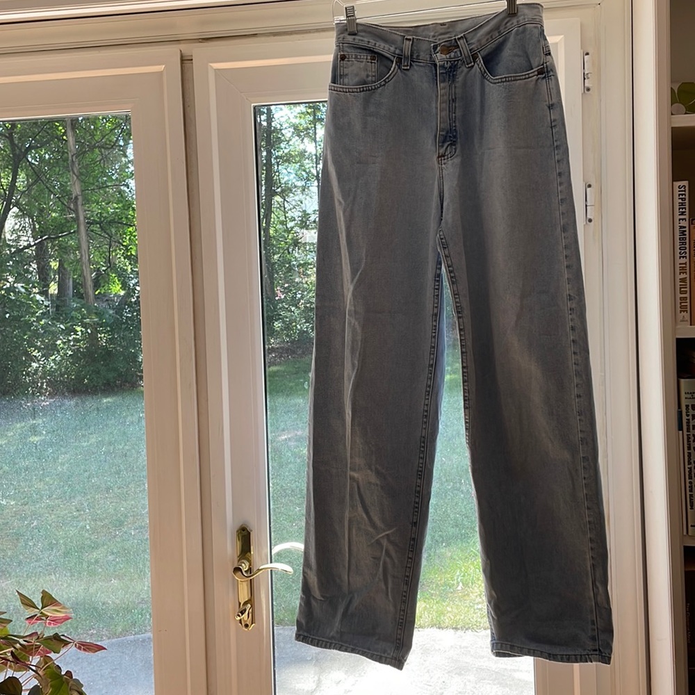 LL Bean Womens High Waisted Light Wash Straight Leg Jeans (no tag)